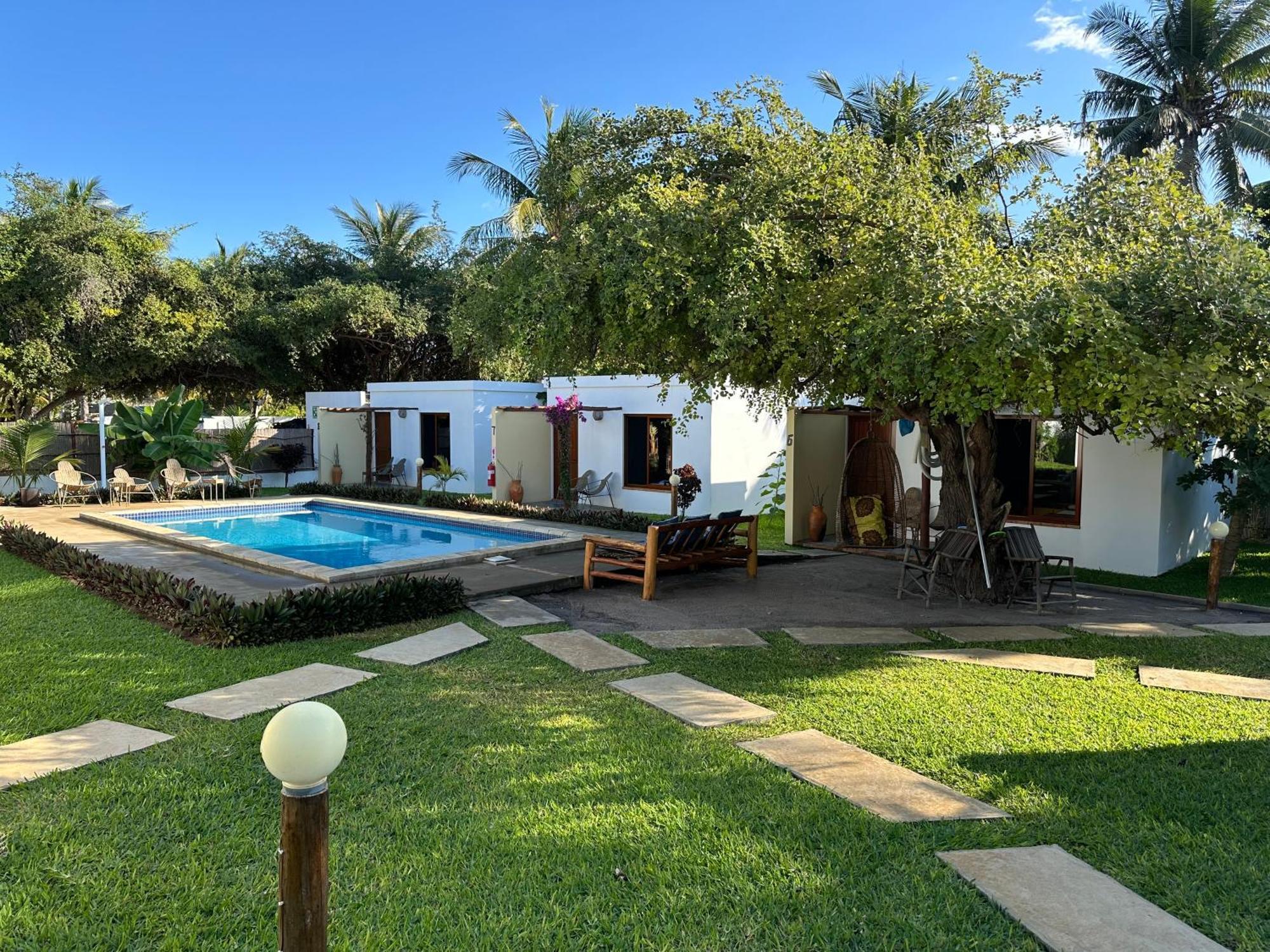 Telvina Beach Lodge 维兰库卢什 外观 照片