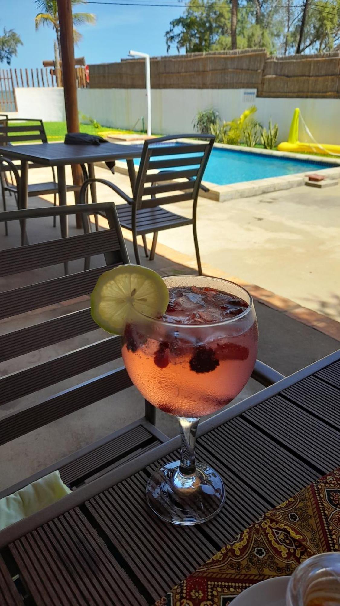 Telvina Beach Lodge 维兰库卢什 外观 照片